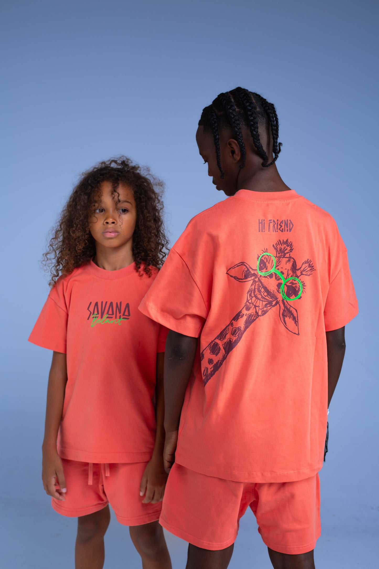 Savana Coral T-shirt - Giraffe Print